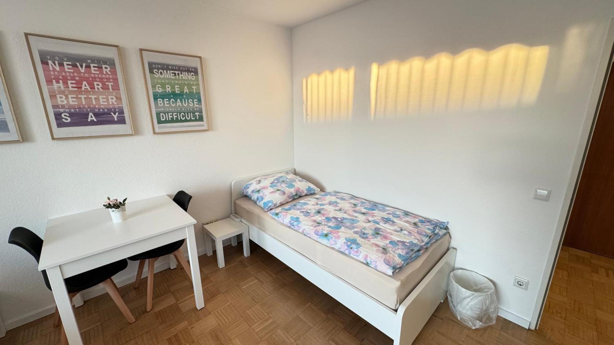 Monteur & Messezimmer Ratingen-Duesseldorf Zewnętrze zdjęcie