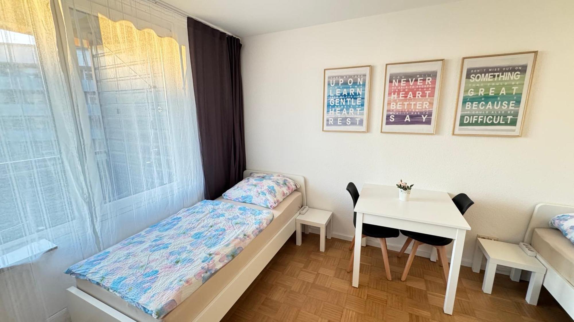 Monteur & Messezimmer Ratingen-Duesseldorf Zewnętrze zdjęcie