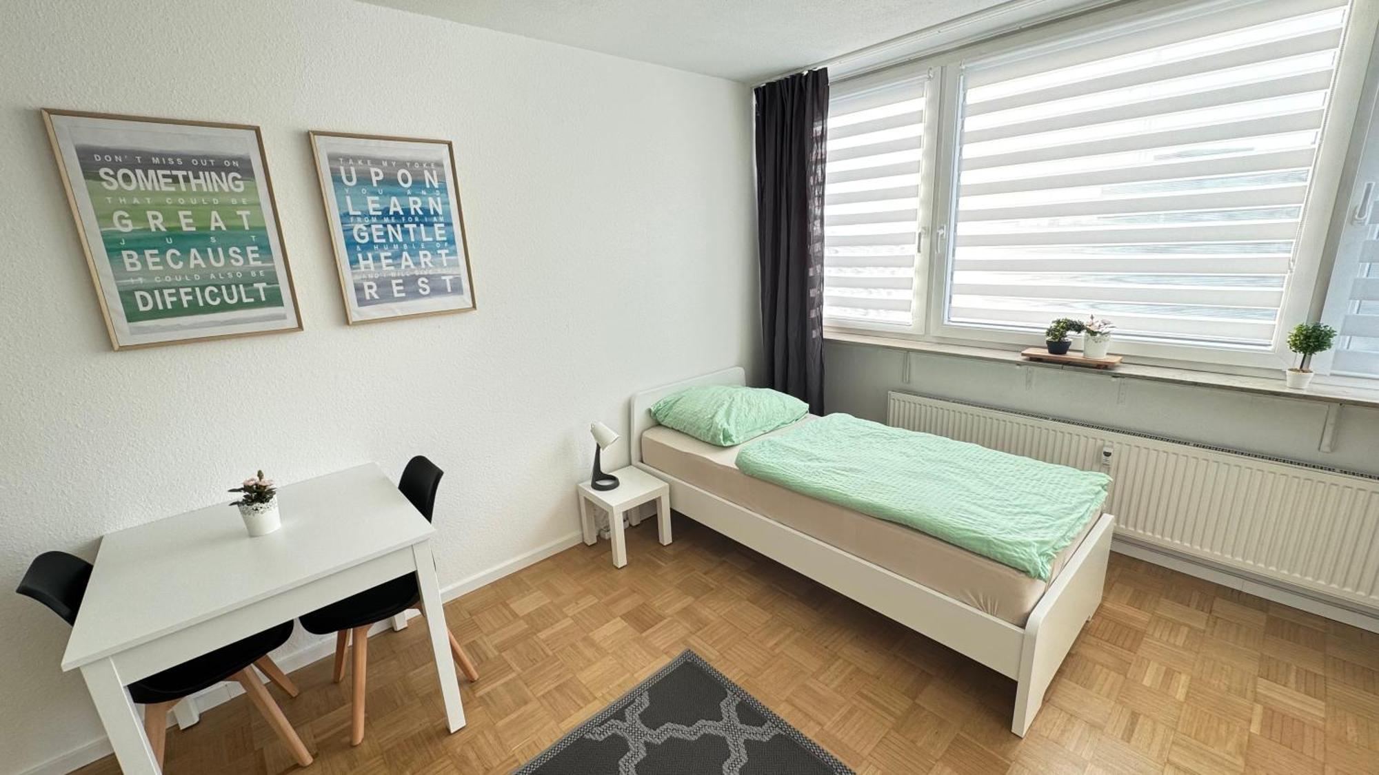 Monteur & Messezimmer Ratingen-Duesseldorf Zewnętrze zdjęcie